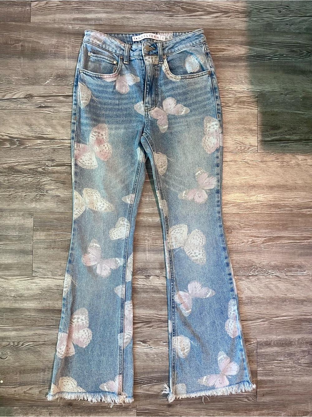 Tinsel Town : Butterfly Print Flare Jeans!!